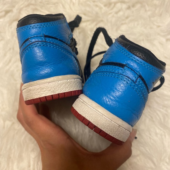 GUC✨ Baby “UNC TO CHI” Jordan 1s 4c - Picture 8 of 10